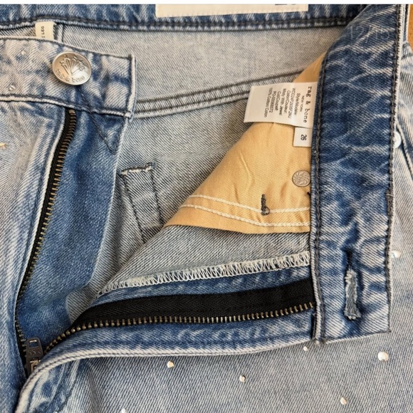 New-rag & bone
Logan Wide Leg Jeans in Misty With Jewel - Picture 9 of 16